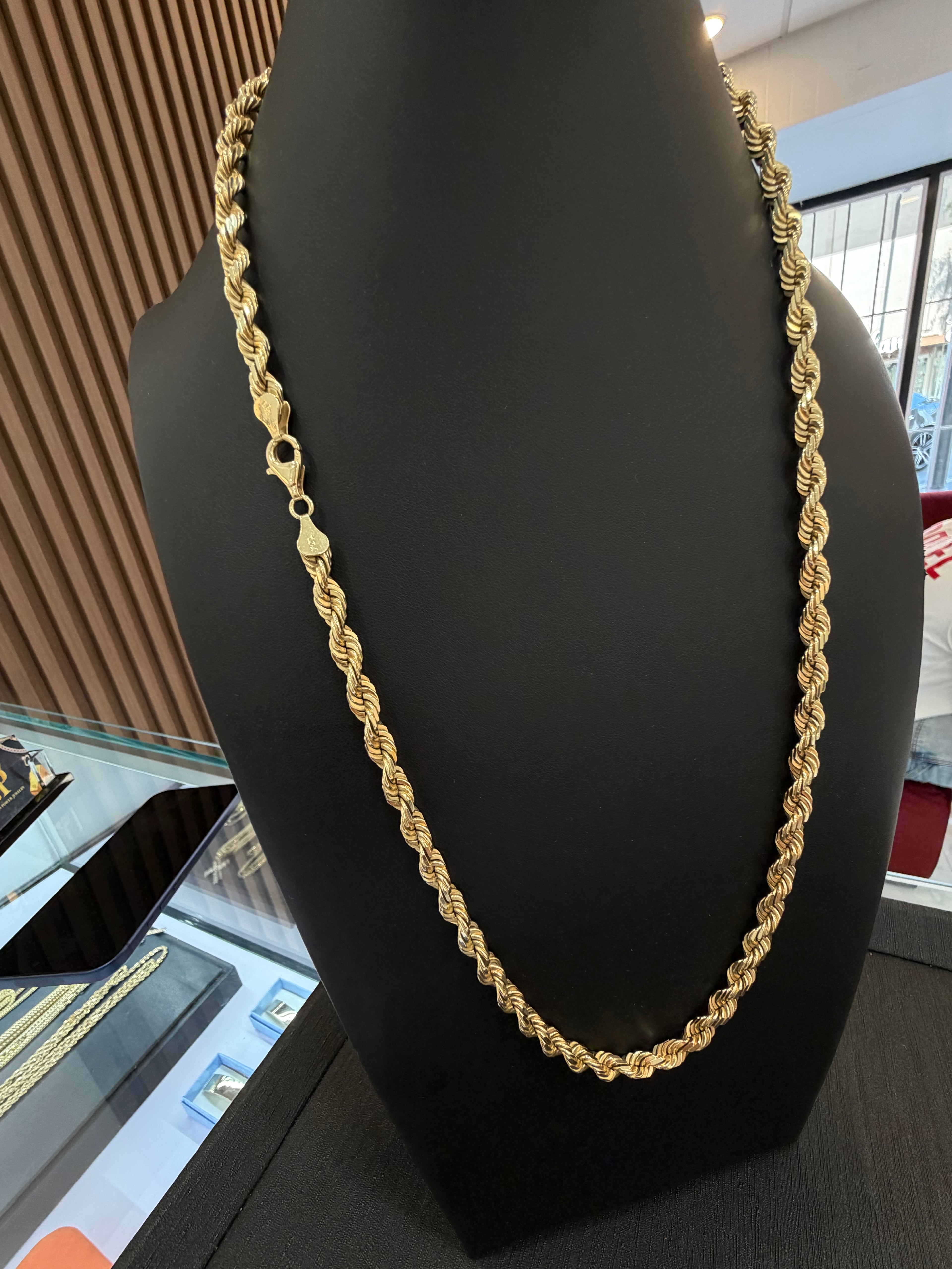 CADENA ESTILO ROPE ORO 10K
