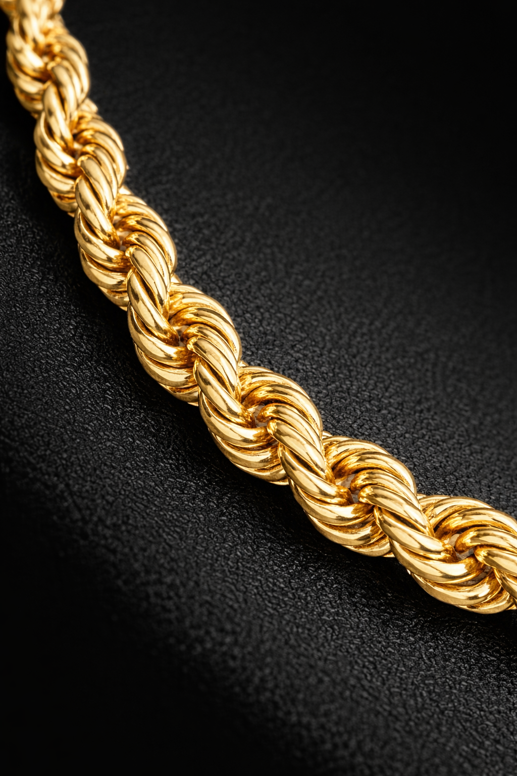 ✨ Cadena Estilo Rope en Oro 10K – Elegancia Clásica y Sofisticación Atemporal